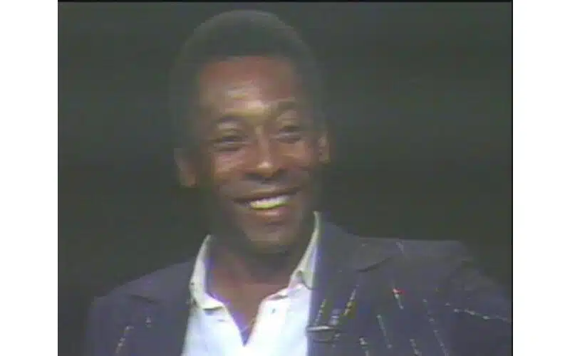 “Canal Livre” reapresenta entrevista feita com Pelé há quatro décadas