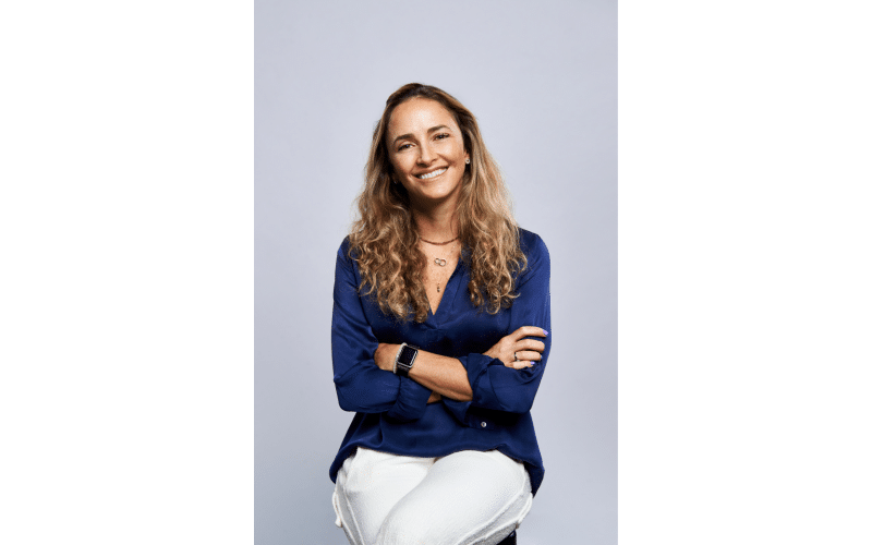 Daniella Reis reforça liderança criativa da ihouse para Itaú