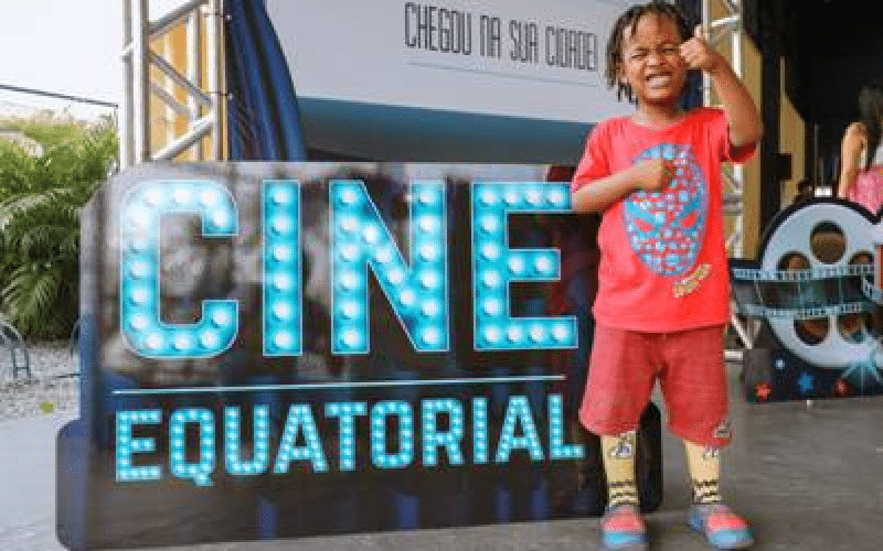 Cine Equatorial: iniciativa inédita e gratuita de cinema ao ar livre