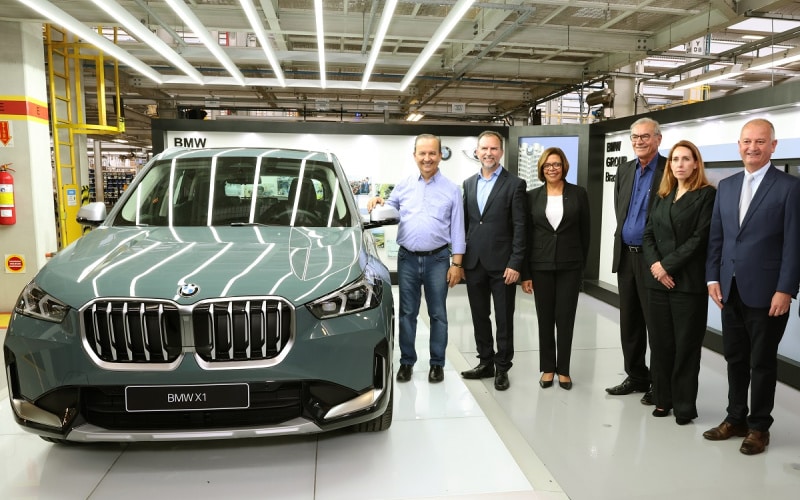 Novo BMW X1 começa a ser produzido na fábrica do BMW Group