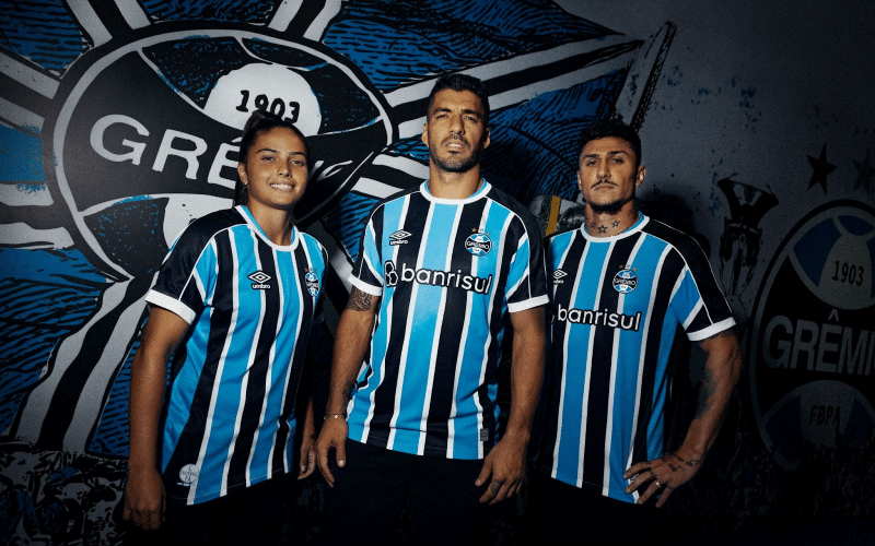 Umbro comemora os 120 anos do Grêmio em novos uniformes oficiais