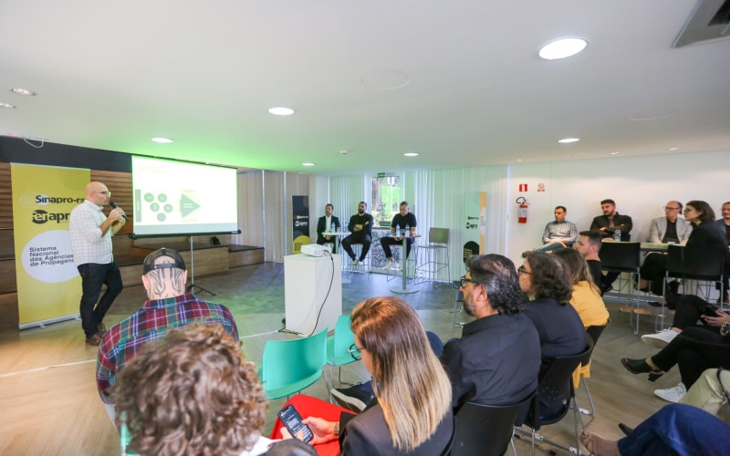 Principal fórum de lideranças do mercado publicitário gaúcho reuniu 23 agências para debater modelo de negócios