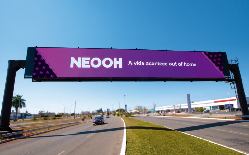 NEOOH lança o maior pórtico digital do mundo em aeroportos, em Brasília