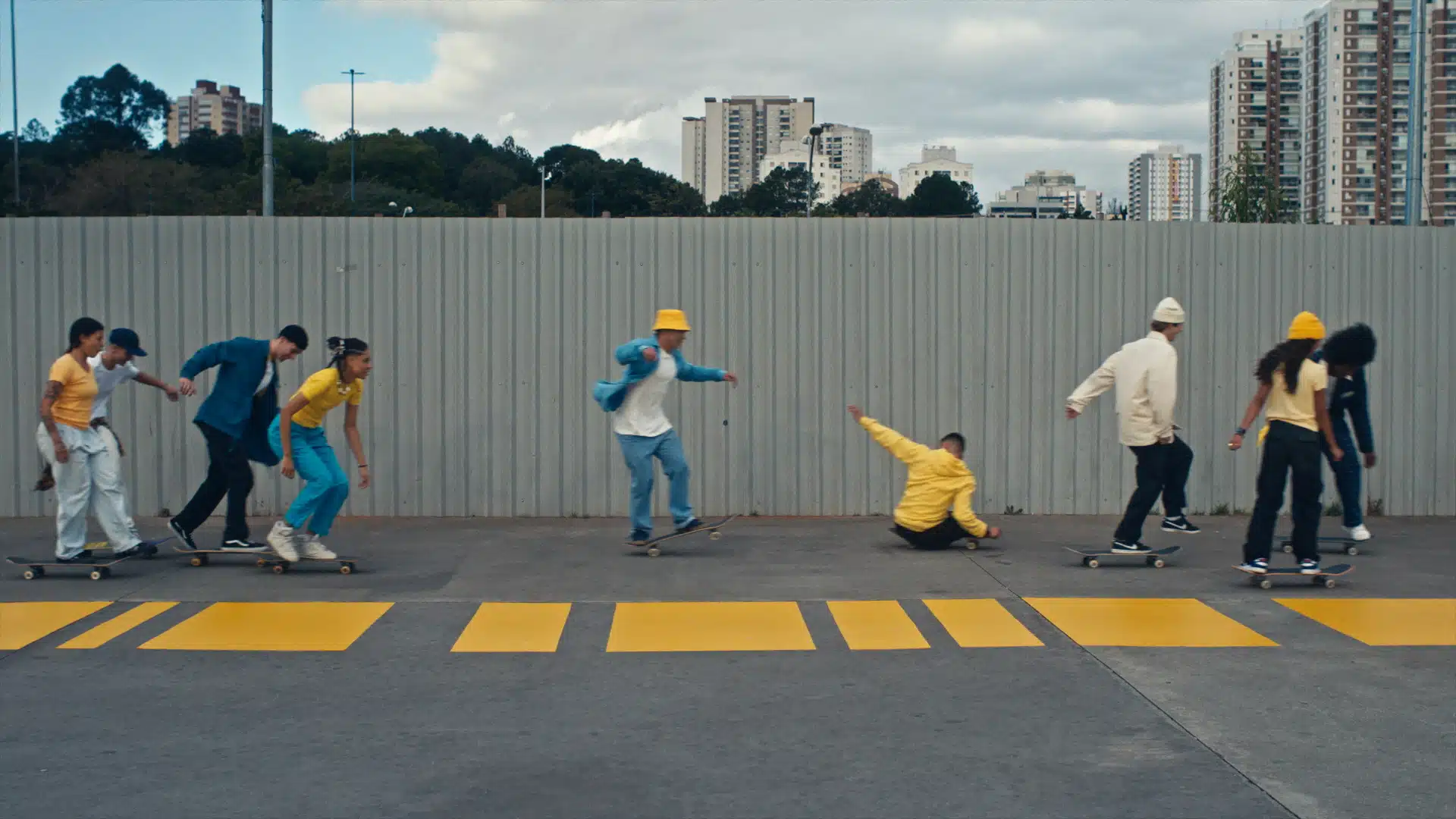 Com o rapper L7, Banco do Brasil reforça apoio ao skate em campanha que exalta o esporte nacional