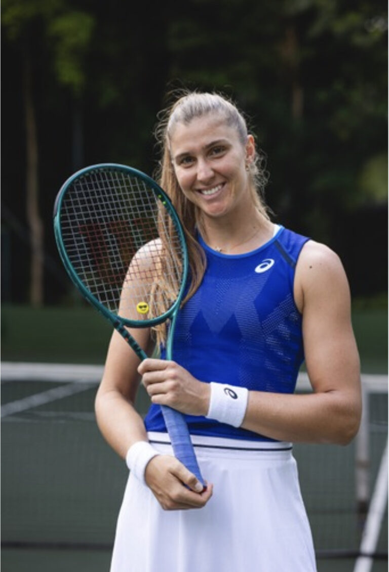 Bia Haddad se junta ao time global de atletas da ASICS