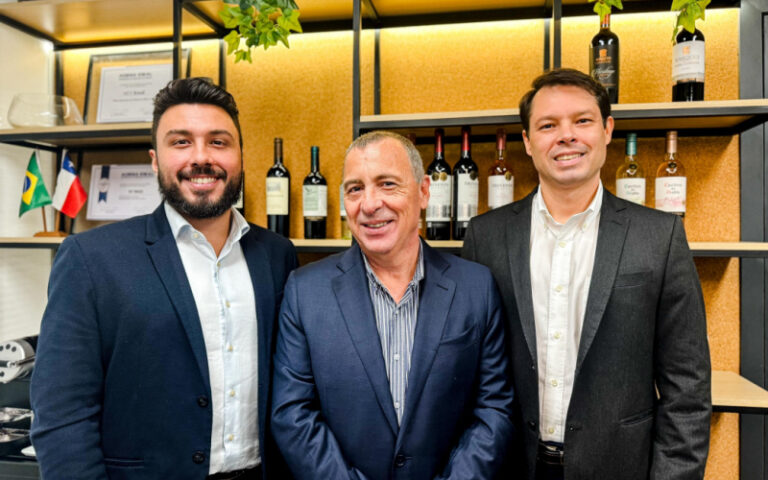 Mauricio Cordero retorna ao Chile e Pietro Capuzzi é o novo Commercial Country Manager na VCT