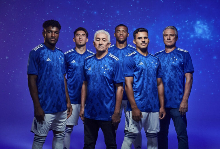 Adidas e o Cruzeiro apresentam nova camisa