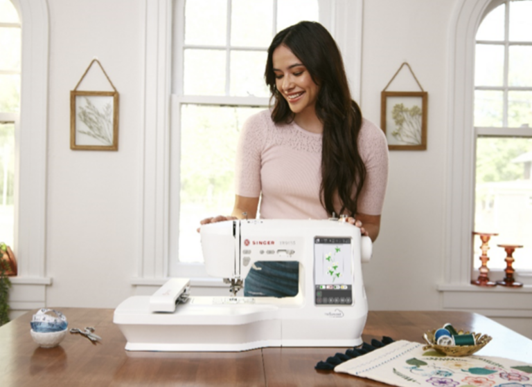 Singer lança primeira máquina com Wi-Fi no Brasil