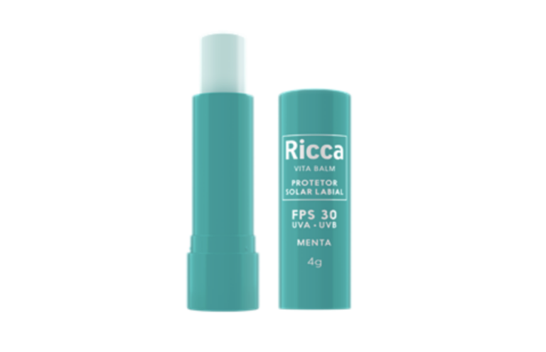 Ricca apresenta novos protetores labiais Vita Balm