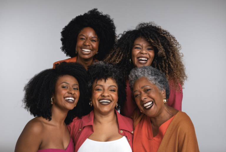 Negra Rosa lança campanha feita por e para mulheres negras