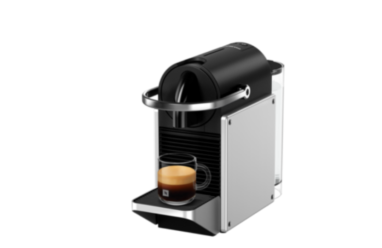 Nespresso apresenta a Pixie Redesign