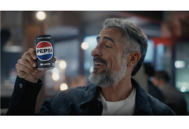 Nova identidade visual de PEPSI chega oficialmente ao Brasil