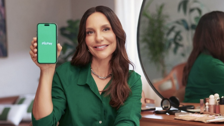 PicPay lança campanha estrelada por Ivete e Sabrina Sato