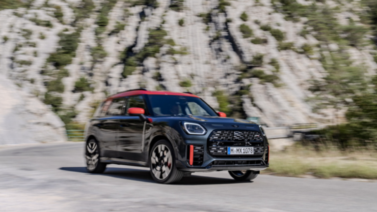 Novo MINI John Cooper Works Countryman ALL4 chega com mais potência