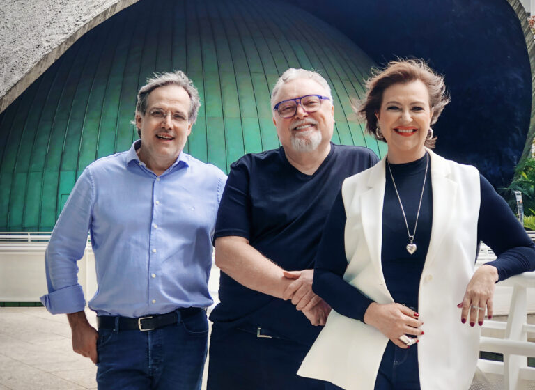 Dolores nasce aliando tecnologia, criação e marketing.