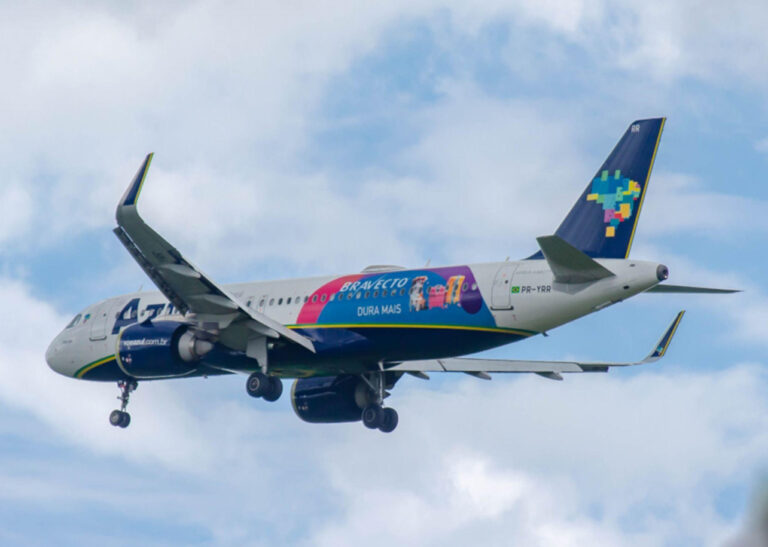 MSD Saúde Animal e Azul celebram parceria com avião temático