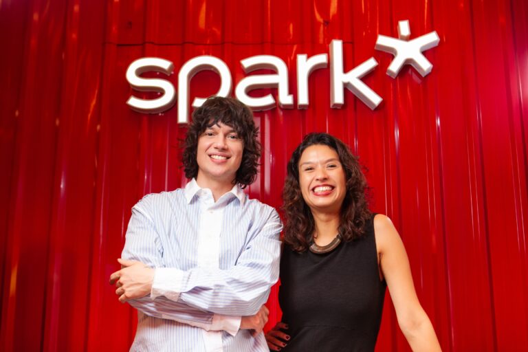 Spark reforça equipe de conteúdo e estratégia com Vi Custódio