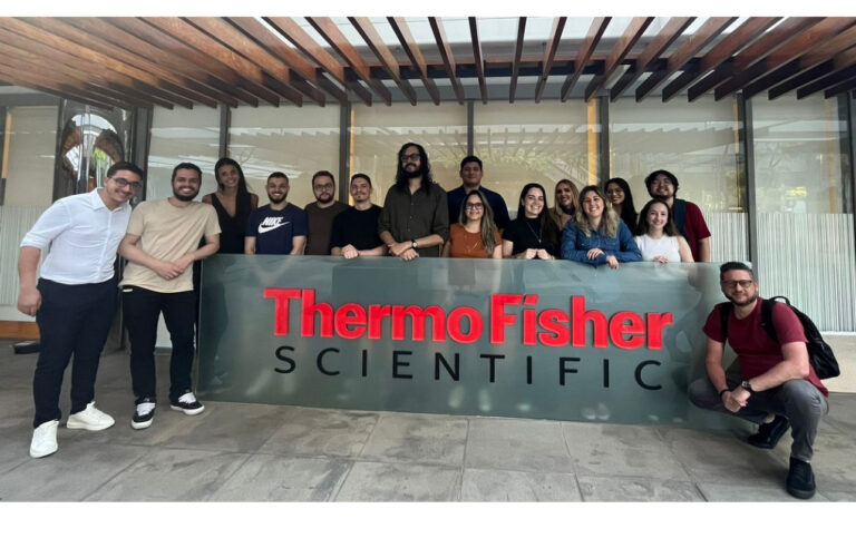 Amper é a nova agência da Thermo Fisher ScientificE
