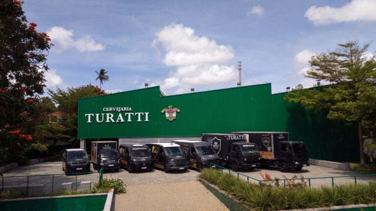 Cervejaria Turatti e Fortaleza Esporte Clube firmam parceria