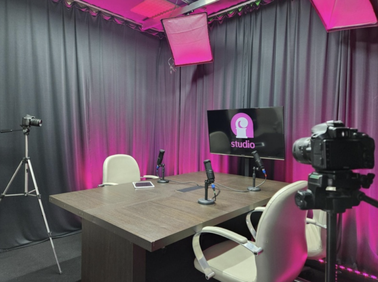 Fundamento investe no audiovisual com estúdio completo