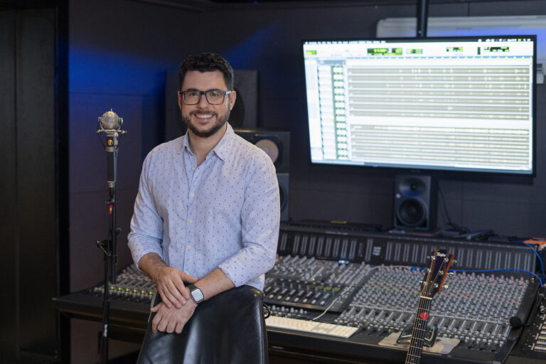 Bernardo Massot apresenta French Fries Audio