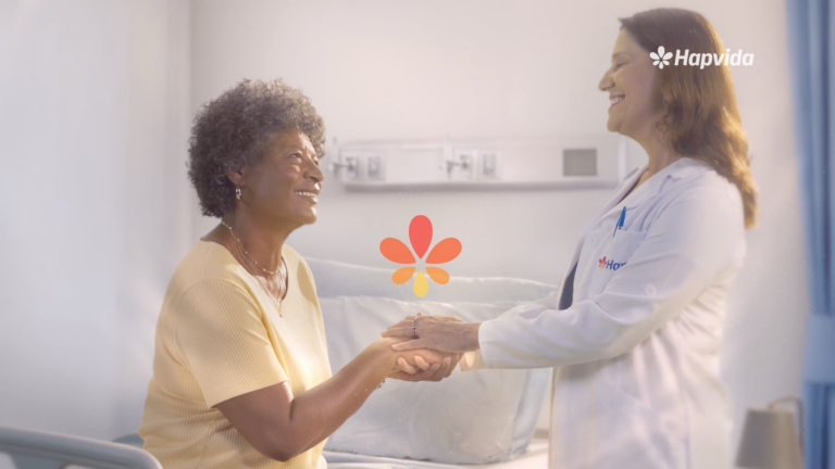 Hapvida fortalece nova marca em campanha institucional