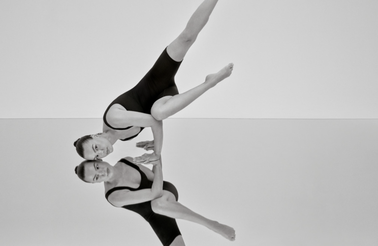 Hering sports apresenta linha estrelada por Isis Valverde