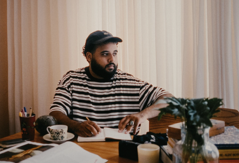 Gabriel Augusto é o novo diretor de cena da Stink Films