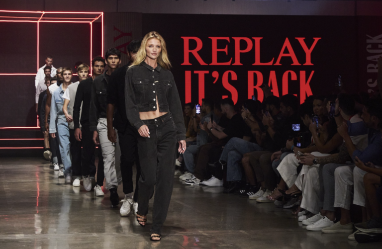 Replay Jeans volta ao Brasil com Neymar como embaixador