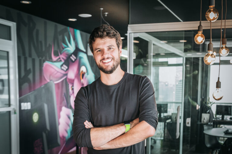 Twist cresce com foco em grandes marcas