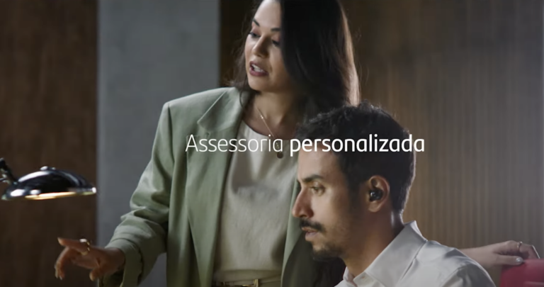 Santander traz o clima da Fórmula 1 para campanha