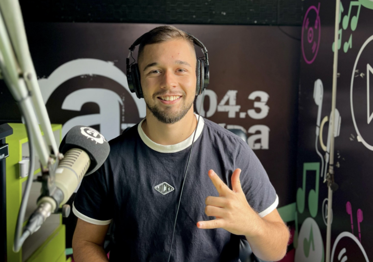 Yan Cavallin é o novo comunicador da Atlântida em Joinville 