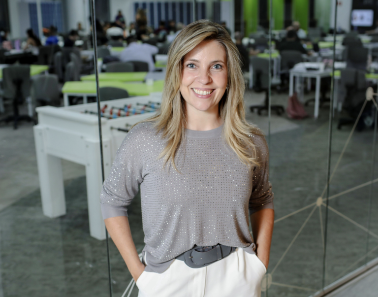 Alessandra Sant’Ana chega para comandar a W3haus
