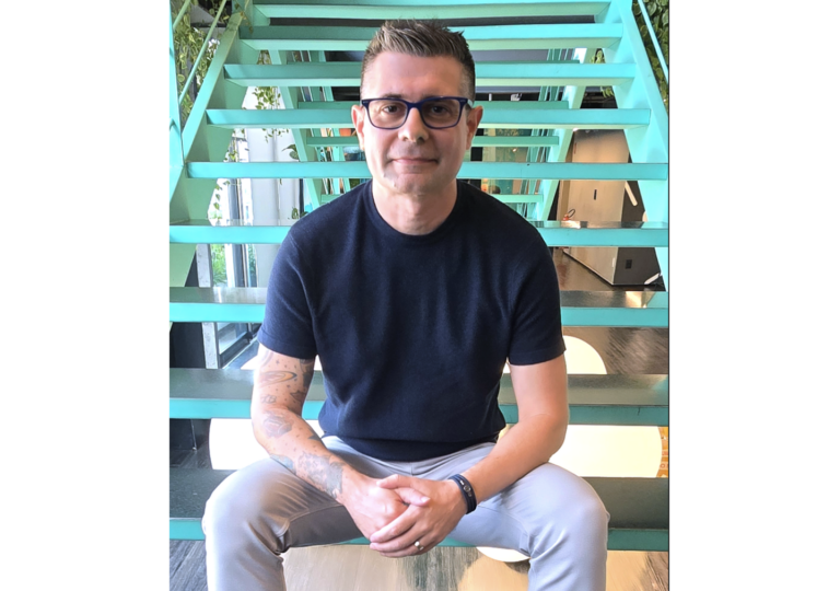 EAÍ?! anuncia Anderson Santos como novo Diretor Criativo