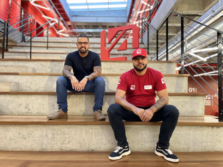 Pixel Roads e V4 Company realizam capacitação em mídias alternativas