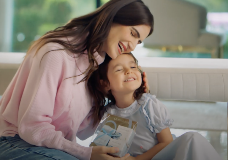 Giovanna Baby aposta na emoção do Dia das Mães