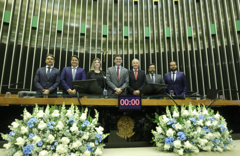 Fenapro marca presença em evento na Câmara dos Deputados