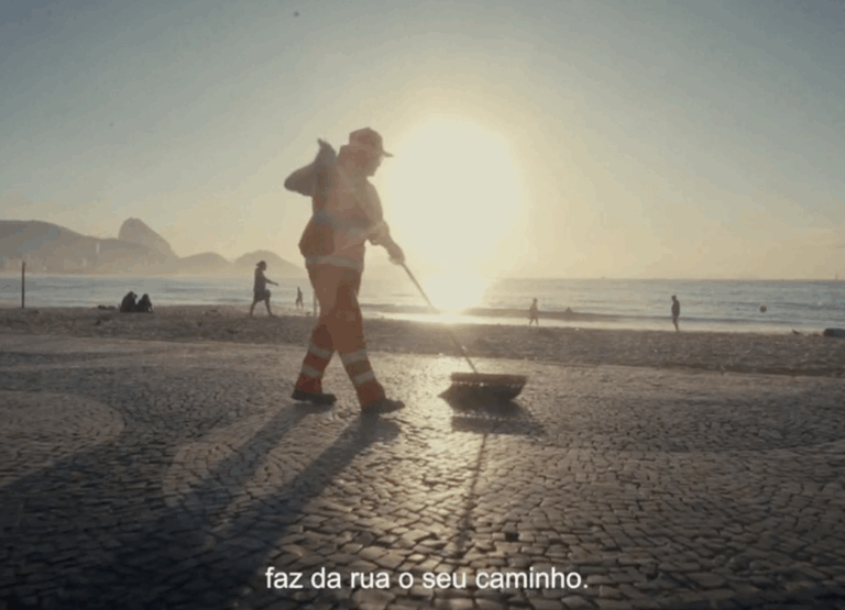 Prefeitura do Rio de Janeiro homenageia 50 anos da Comlurb