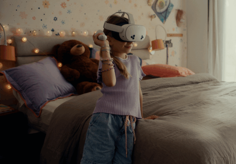 Nadal se joga em partida de tênis em campanha da Vivo