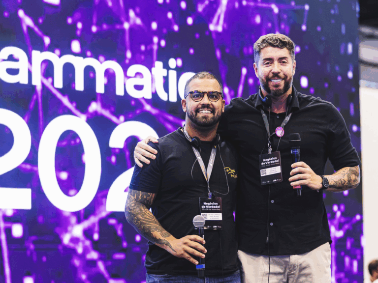 ADSPLAY anuncia aquisição da Pixel Roads