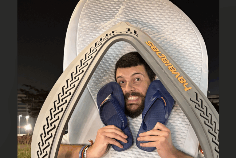 Futebol protagoniza lançamento de Havaianas