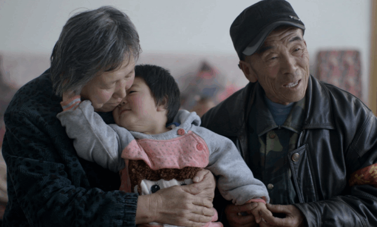 “O Começo da Vida” celebra mês da primeira infância