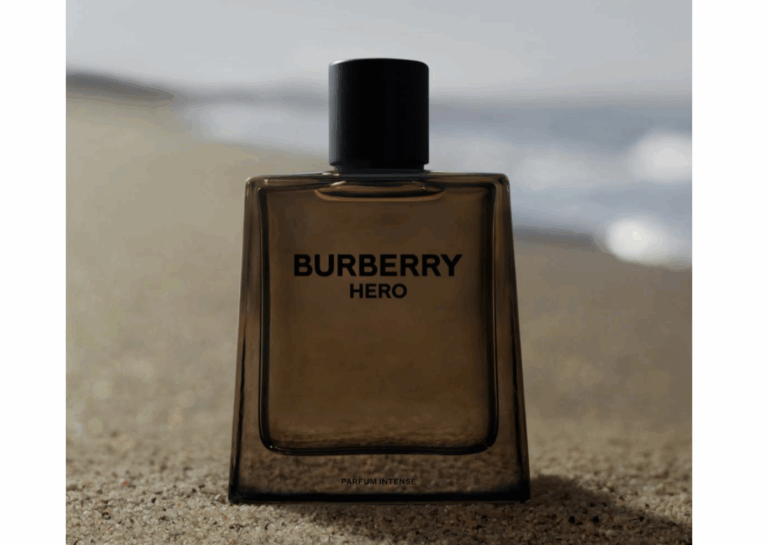 Burberry lança no Brasil Hero Parfum Intense