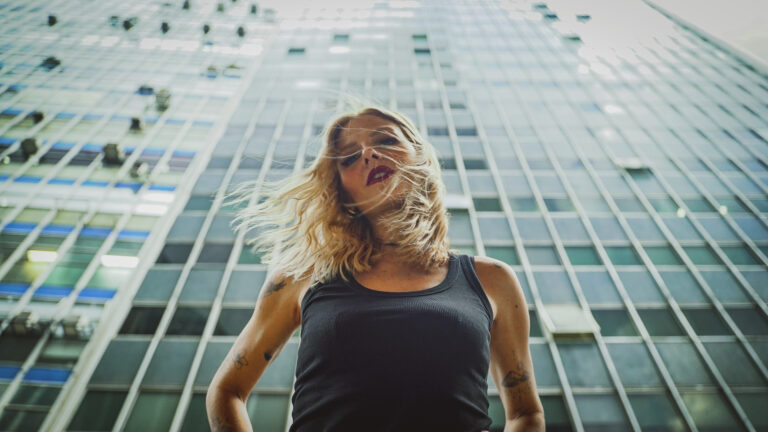 Lu Villaça é a nova diretora de cena da Anonymous Content BR