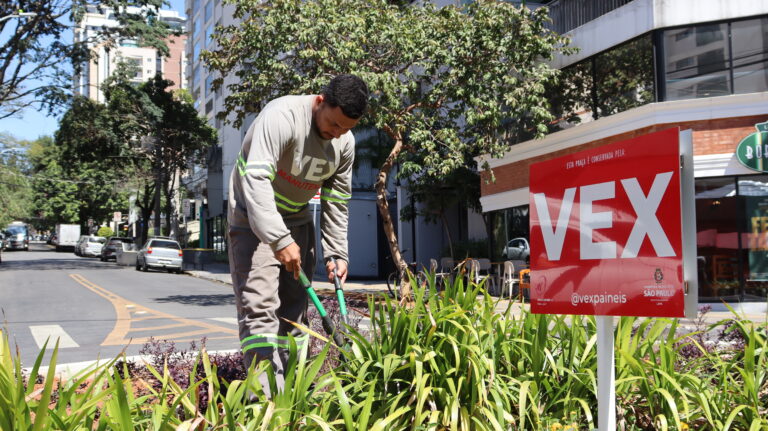 VEX é finalista em 4 cases no Prêmio Central de Outdoor