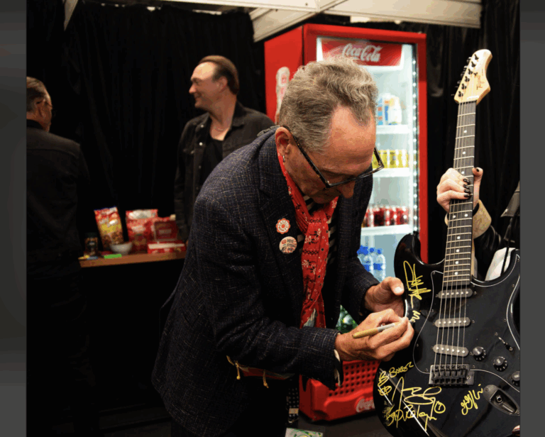 The Town 2025 abre leilão de guitarras