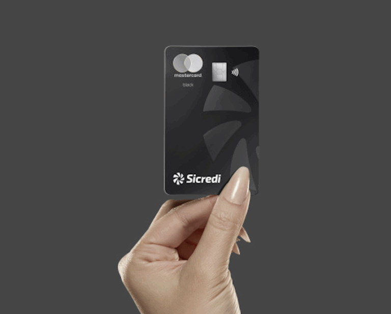 Sicredi lança campanha com Mastercard Black