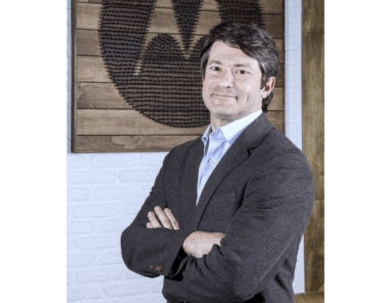 Motorola anuncia Vinicius Costa na diretoria