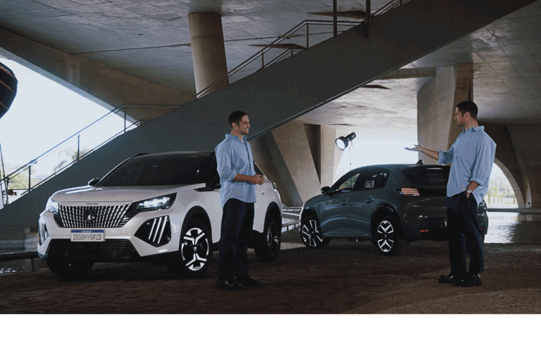Peugeot lança campanha com Gabriel Leone