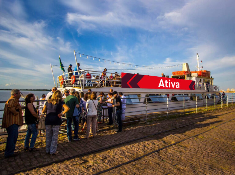 Ativa e Barco Cisne Branco trazem novidade para Porto Alegre